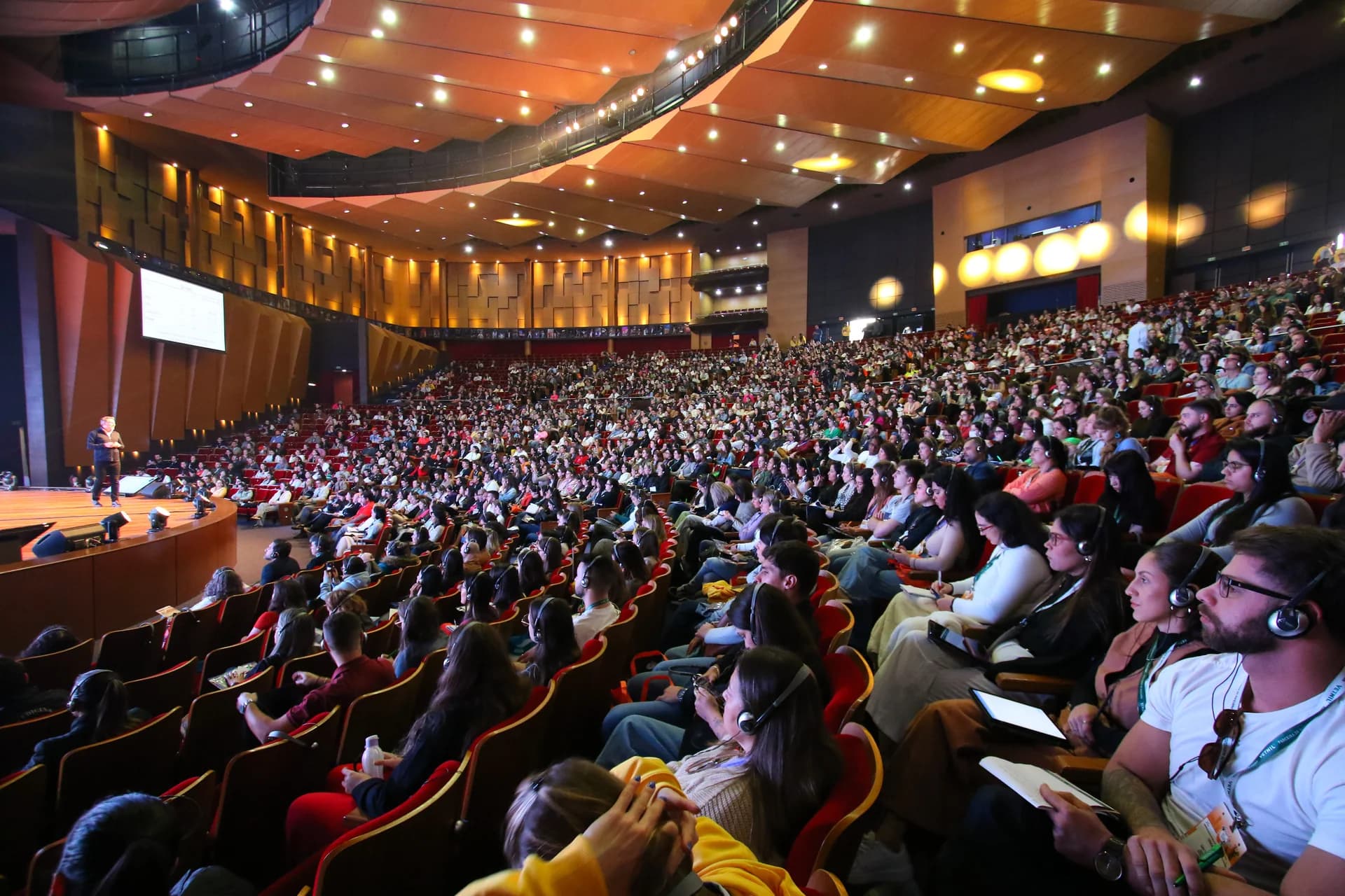 Vista do público no auditório principal — MEDVEP